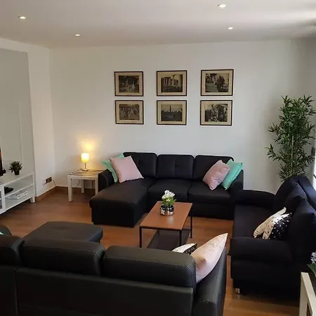 Hypercentre De Reims 4 Chambres 12 Couchages * Reims